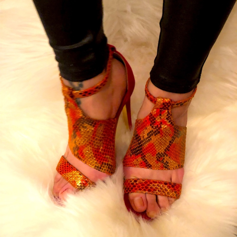 Bebe snake skin heels